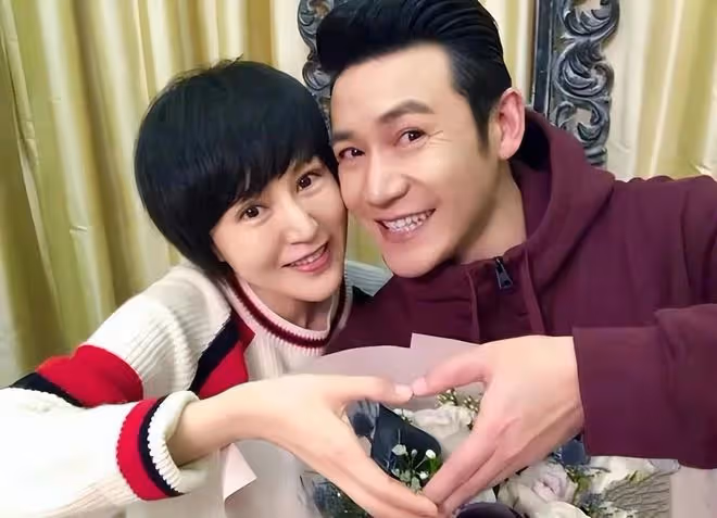 曝演技派男星出軌女助理，兩人已有私生子，張丹峰躺槍真假難測