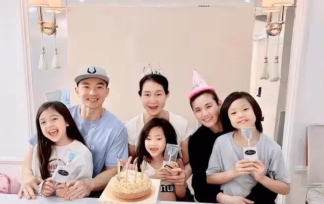 劉畊宏有三個女兒，宇恩是個男孩，留了三年的頭髮，原因感動網友