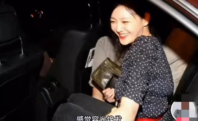 大s抗壓能力有多強?懶理風波,元旦和好友聚餐,為老公宣傳活動