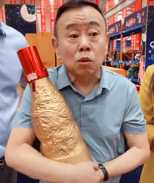 不愛惜羽毛,66歲的潘長江上春晚被抵制,怪誰呢?