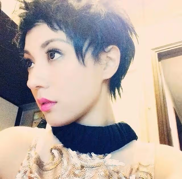 姐弟戀開花結果!41歲知名女星承認去年底秘婚,曾陷同性戀疑雲