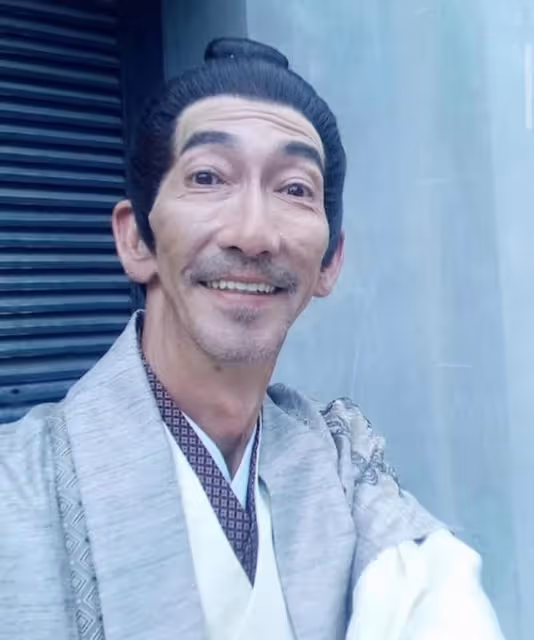望有多發展!TVB前資深綠葉內地人氣急升,曾為生活做最底層工作