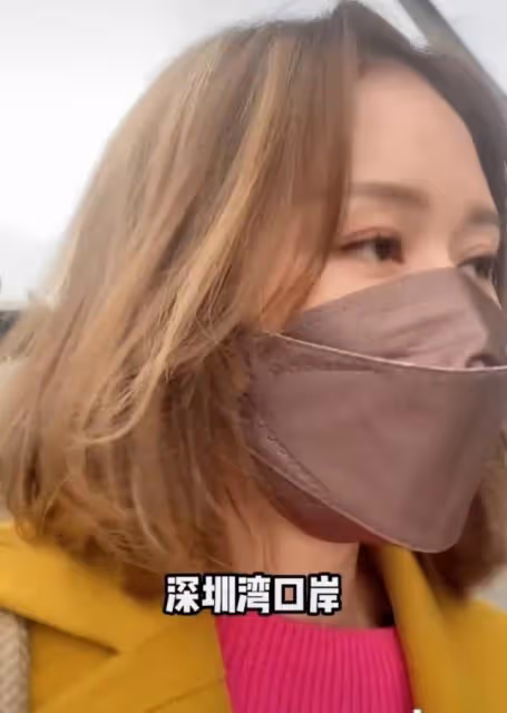 「小郡主」鄺文珣返港過年,5個月未見女兒哭紅眼,倆兒子像爸爸