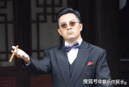 富大龍8歲出道9歲獲獎,31歲成三料影帝,卻只能送外賣租房住