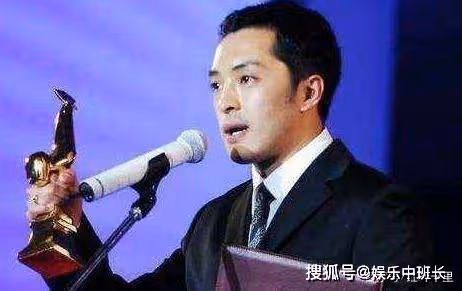 富大龍8歲出道9歲獲獎,31歲成三料影帝,卻只能送外賣租房住