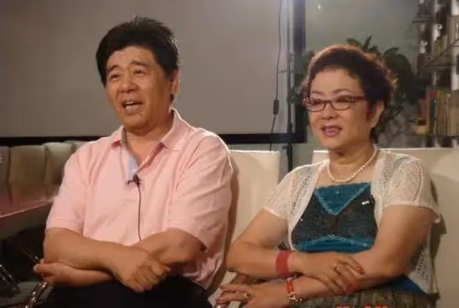 送別!75歲歌唱家謝莉斯病逝,代表作有《鄉間的小路》《祝願歌》