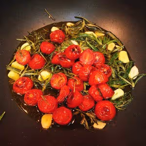 油浸小番茄（佛卡夏🍝意面🍕披薩🥗沙拉）