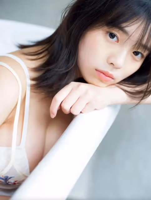 她越冷靜,我越不冷靜