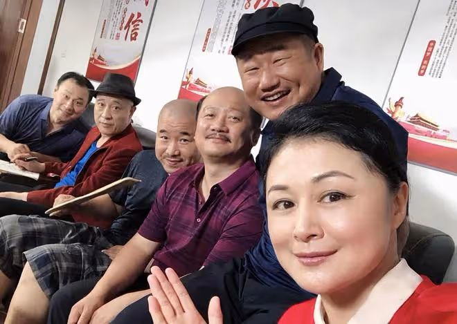 無兒無女的於月仙:車禍去世一年後,丈夫張學松的選擇讓人淚目