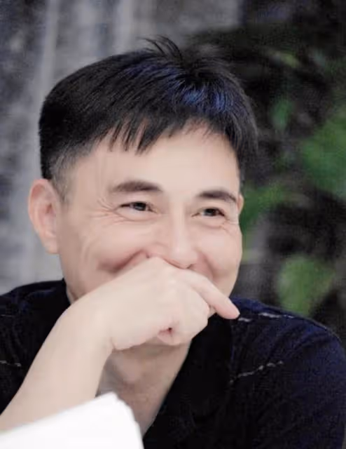 演員楊俊勇：喪父喪母又喪妻，57歲遺憾離世，留兒子一人舉目無親
