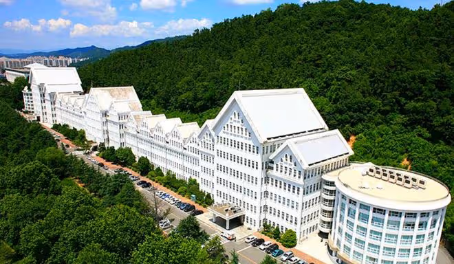這所韓國大學因建築設計特別而被列入金氏世界紀錄?
