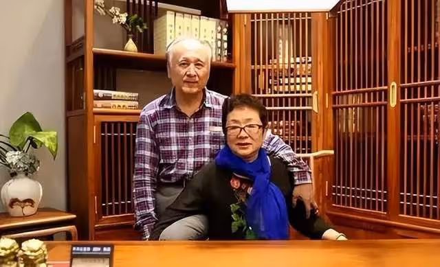 著名歌唱家謝莉斯去世，晚年喪女得過腦梗，老友透露其因新冠離世