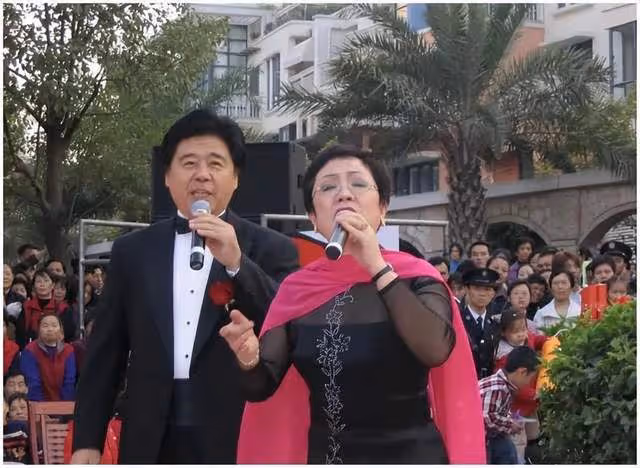 著名歌唱家謝莉斯去世，晚年喪女得過腦梗，老友透露其因新冠離世