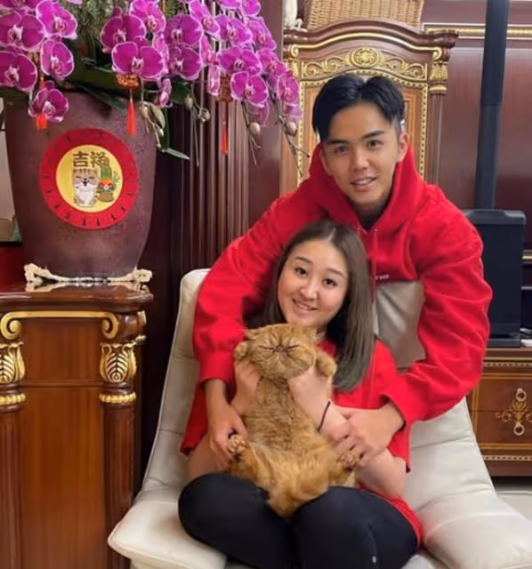 人生贏家！TVB小生與富貴太太蜜月豪游一個月，全程費用女方全包