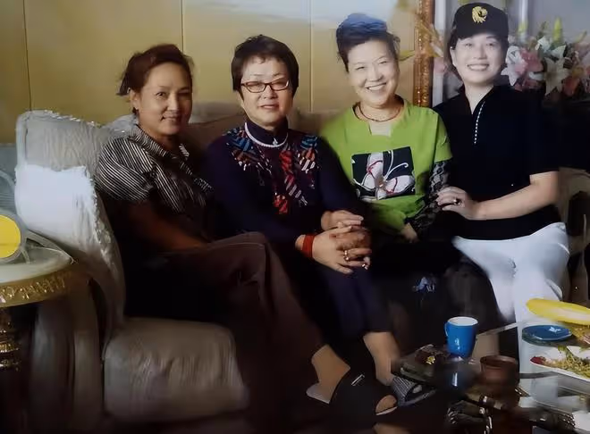 一路走好！75歲歌唱家謝莉斯離世，好友曬照懷念，死因與新冠有關