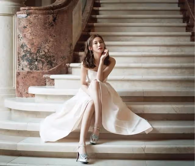 韓國女星車藝蓮與老公朱相昱 結婚多年依舊恩愛如初