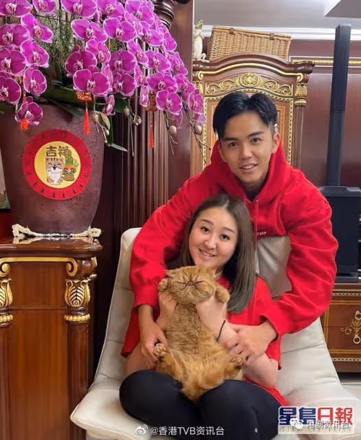 「億萬駙馬」伍富橋與老婆蜜月豪游！生活富態狂曬幸福肥