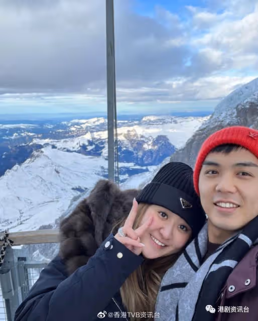 「億萬駙馬」伍富橋與老婆蜜月豪游!生活富態狂曬幸福肥
