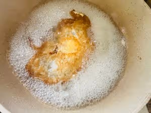 裙帶菜煎蛋湯，好喝低脂，五分鐘快手湯