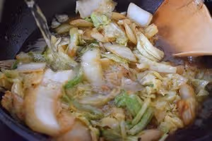油渣燒白菜