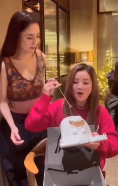 持續暴瘦!香港知名女星近照驚現排骨胸,極速瘦身重回出道巔峰