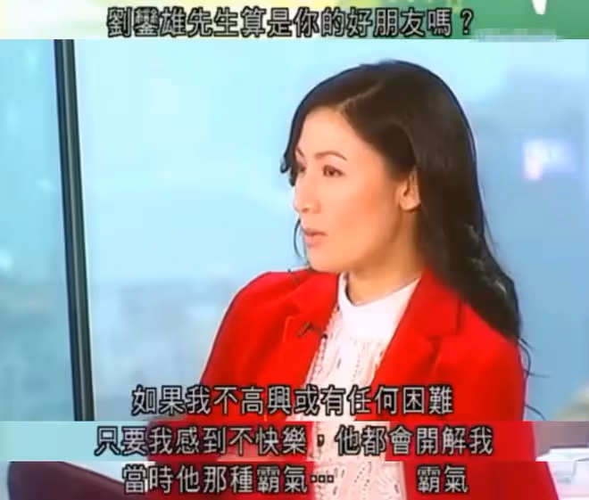 李嘉欣一家三口看演唱會，不受劉鑾雄爆料影響，與許晉亨仍恩愛