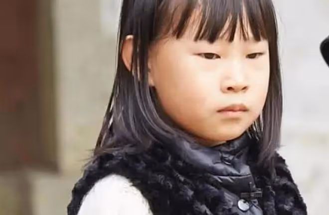 鄧超兒子，小瀋陽、吳彥祖的女兒，星二代長相普通，沒必要尬吹！