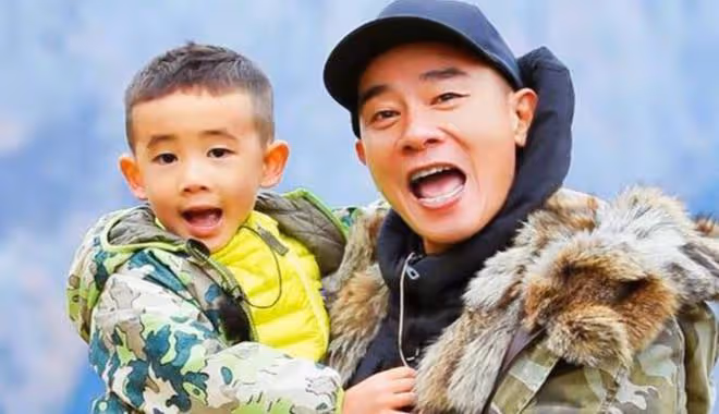 鄧超兒子，小瀋陽、吳彥祖的女兒，星二代長相普通，沒必要尬吹！
