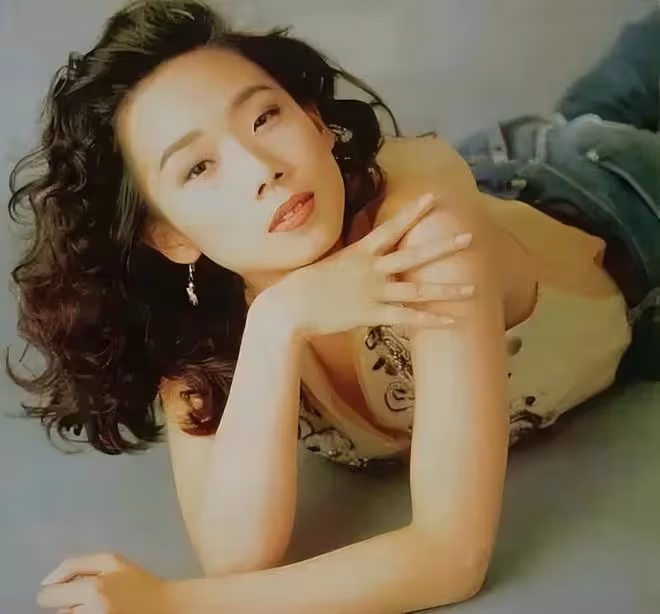「一代天后」林憶蓮,僅靠聲音征服李宗盛,如今的她在最求什麼