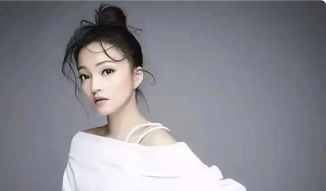 張韶涵被親媽造謠吸毒,捲走1億資產,沉寂10年,如何逆風翻盤!