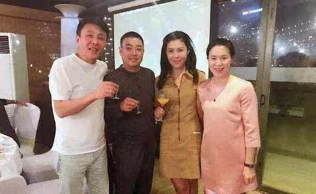 王楠老公郭斌:身價過億,在海南別墅度假卻總回憶兒時苦難很辛酸