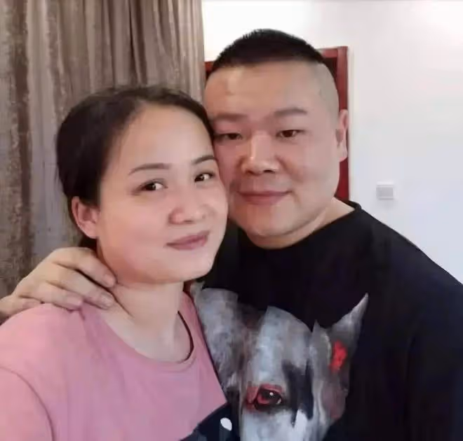 娛樂圈24小時:傳劉愷威女友李曉峰懷孕,管虎父親去世,悲喜不同