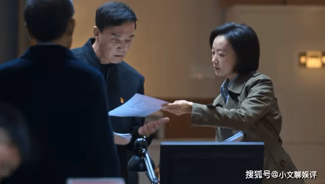 《狂飆》墓碑下藏金條,被督導組嚇死的襲開疆,撕開了京海的黑口子