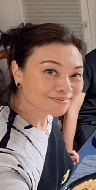 史可一家瑞士慶小年！混血大兒子壯碩小兒子顏值高，吃老乾媽搶鏡