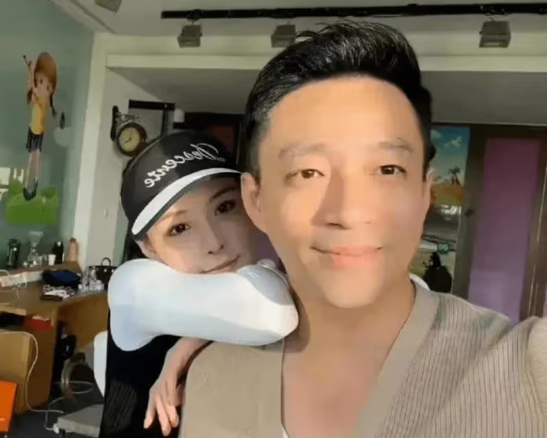 張穎穎深夜直播哭訴!疑似與汪小菲分手,張蘭回覆你是心機女