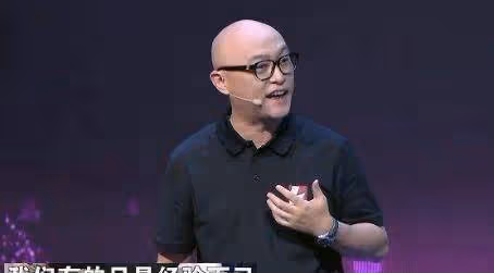 非誠勿擾:51歲阿姨被34歲小伙「抱」走,時隔五年,現狀讓人感慨