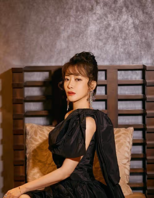 陳紫函,嬌美而不失性感,性感而不失知性,知性而不失女人味