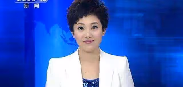 郎才女貌!央視「夫妻主持」,低調結婚16年,如今兒女雙全惹人羨