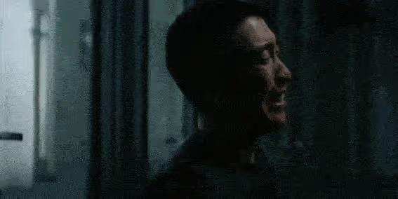 這匹影視界黑馬,連奪3次影帝,教科書般的演技,6千萬片酬也值得