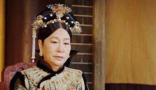 老戲骨奚美娟:高齡產子卻成單親媽媽,20年後與前夫同演一部戲