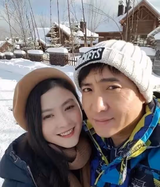 最新大瓜！知名喜劇演員被曝婚變並已生子，大鵬、沈騰等人躺槍