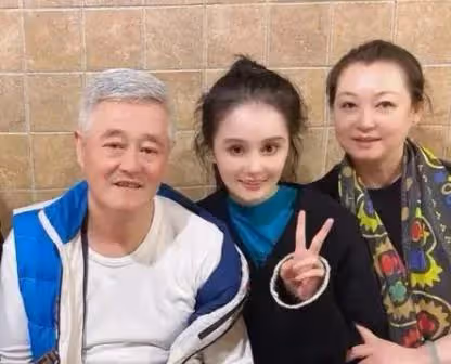最新大瓜！知名喜劇演員被曝婚變並已生子，大鵬、沈騰等人躺槍