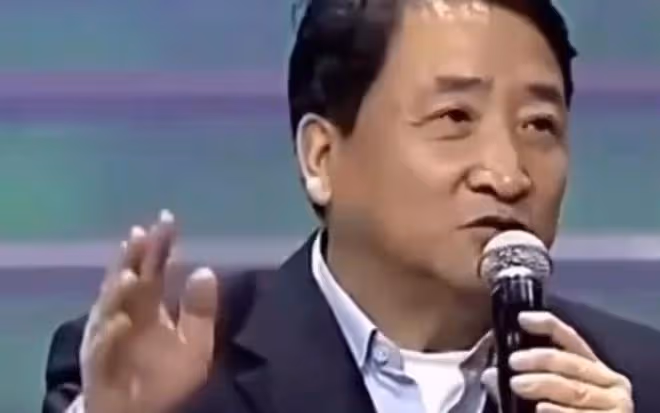 姜昆否認用「三俗」打壓郭德綱：沒有的事，全都是網上炒作的！