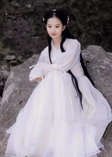從《夢華錄》到《去有風的地方》，劉亦菲的演技到底如何？