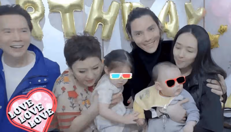 向佐一家全家福曝光!主動摟肩郭碧婷太幸福,女方狀態回春顏值高