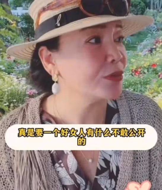 汪小菲不肯分手,連夜敲女友家門,張穎穎斥張蘭:忘了你喊我寶貝