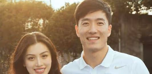 離婚7年，劉翔並無太大變化，葛天就像開了外掛，性感身姿搶鏡