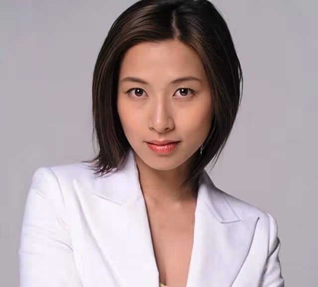 香港知名女星在內地復出賺錢！參加商演被揩油，與丈夫被曝婚變