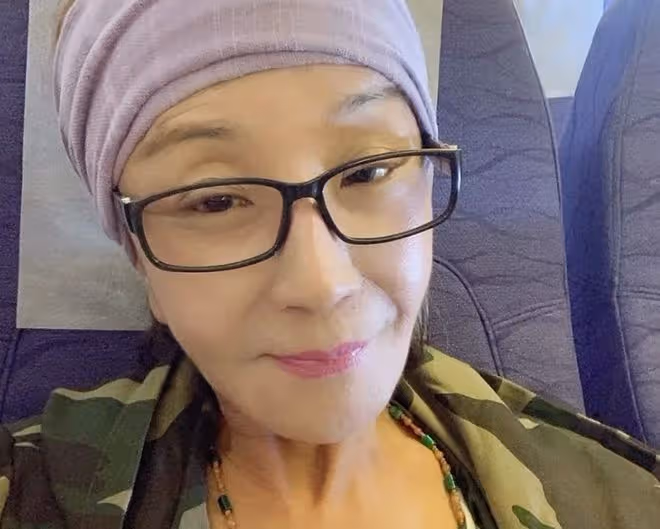 70歲老戲骨連明月病逝！兒子明知道捐肝有9成危險，仍堅持救母