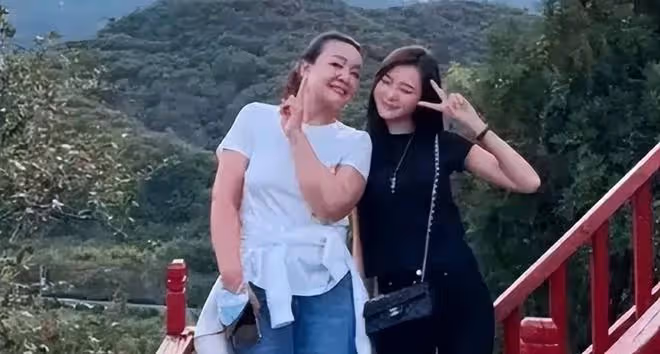 張穎穎發文怒懟張蘭，自曝和汪小菲已分手，秒刪動態後被罵心機